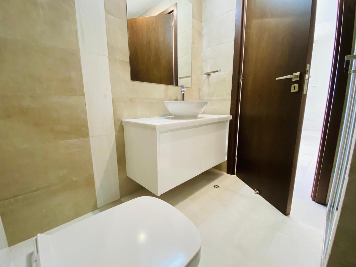 Coral Bay Beach Villa Paphos Ngoại thất bức ảnh