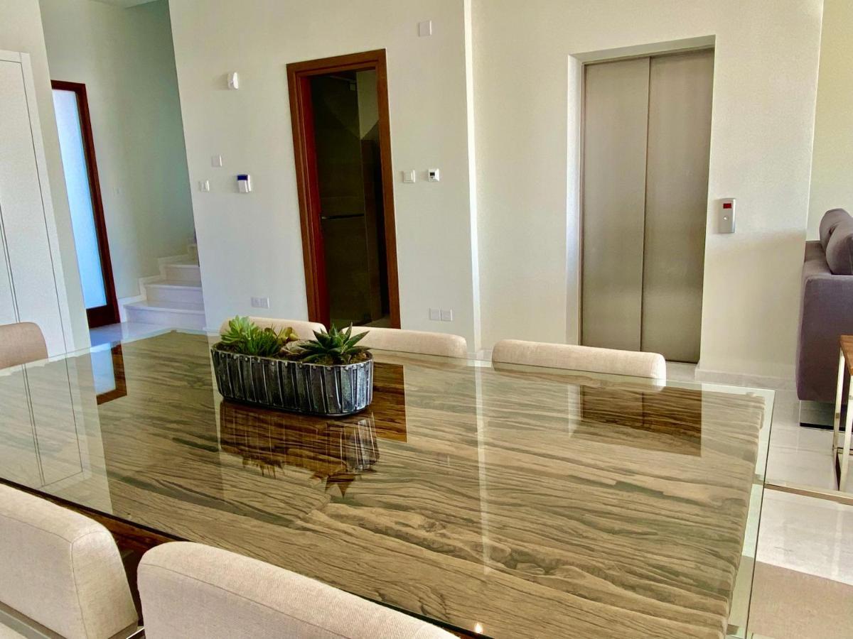 Coral Bay Beach Villa Paphos Ngoại thất bức ảnh