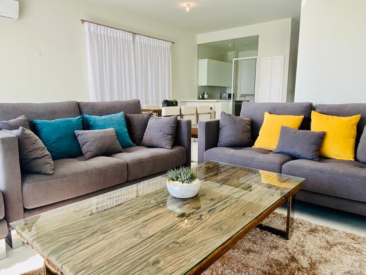 Coral Bay Beach Villa Paphos Ngoại thất bức ảnh