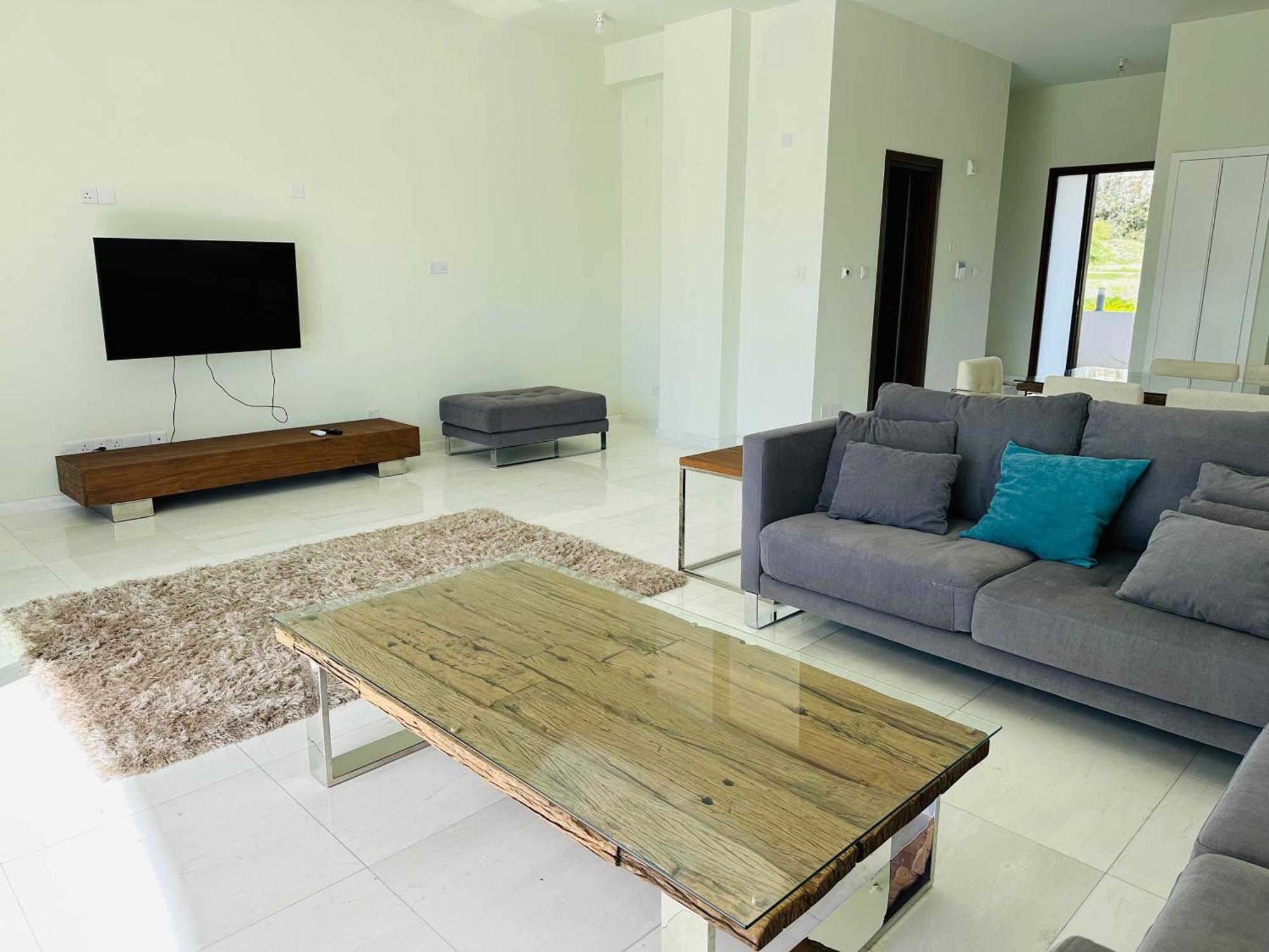 Coral Bay Beach Villa Paphos Ngoại thất bức ảnh